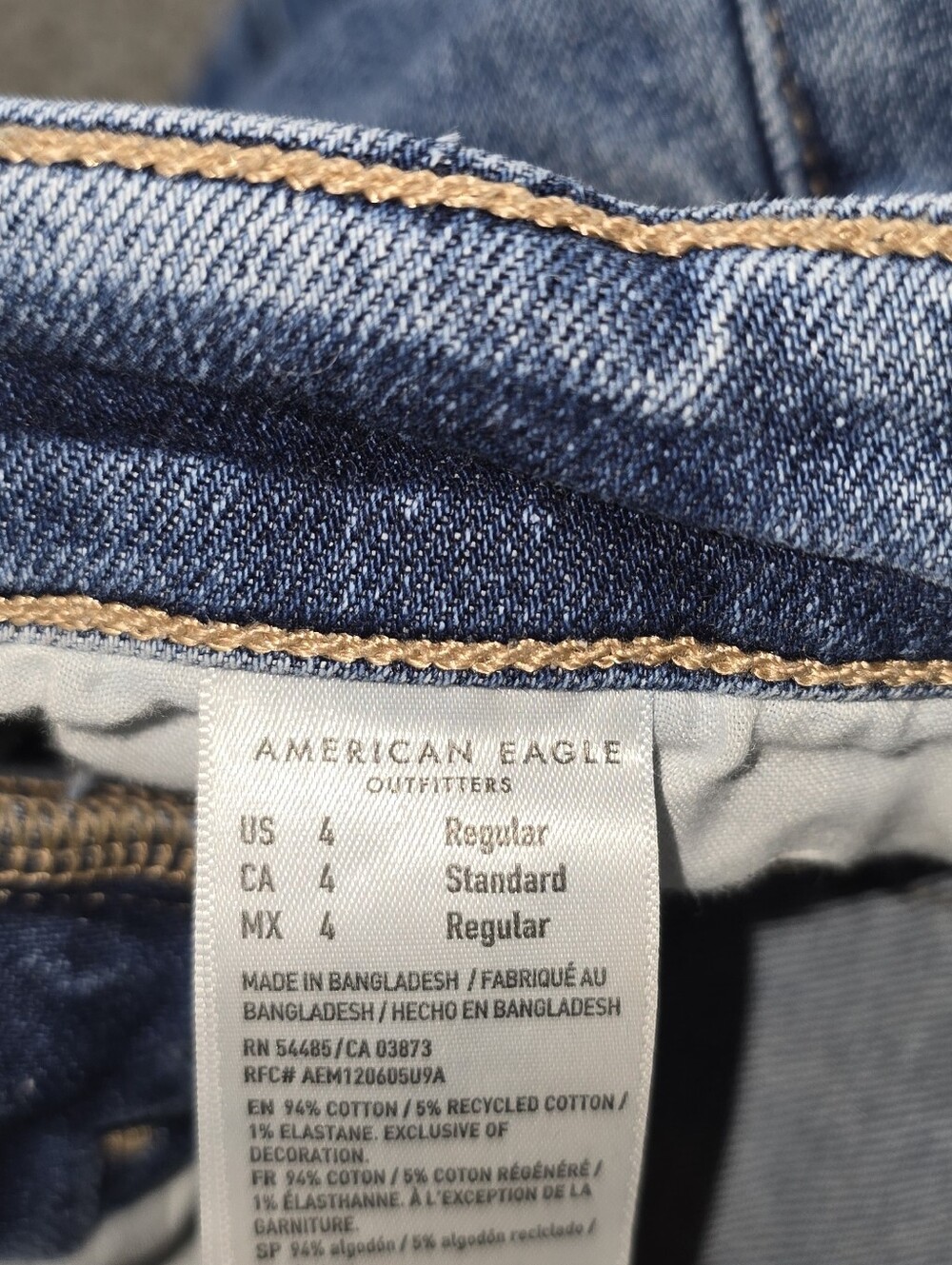 American Eagle High Rise Baggy Straight Blue Cargo Denim Jeans Size 4 - Picture 6 of 7